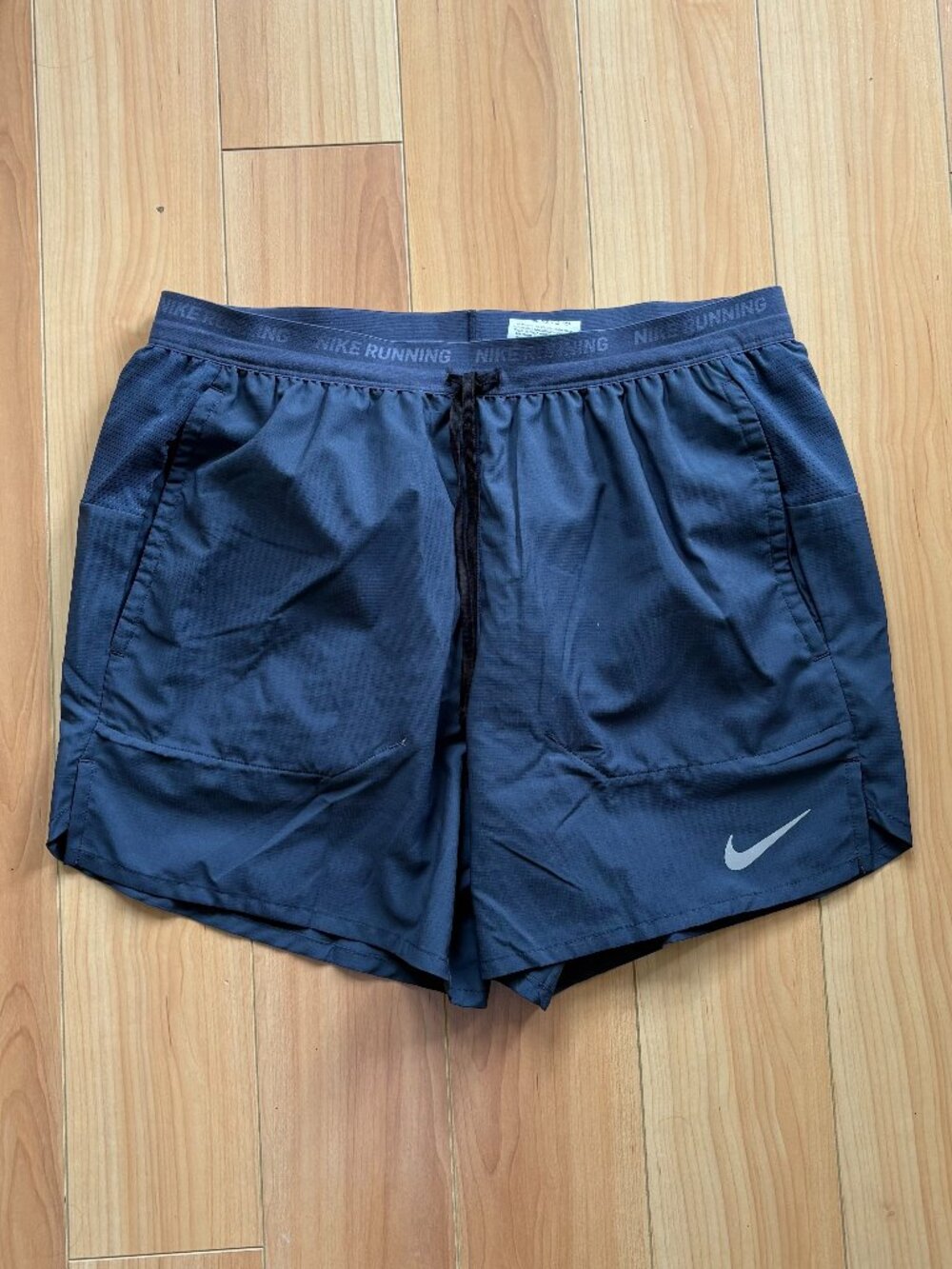 Nike 5" brief lined shorts